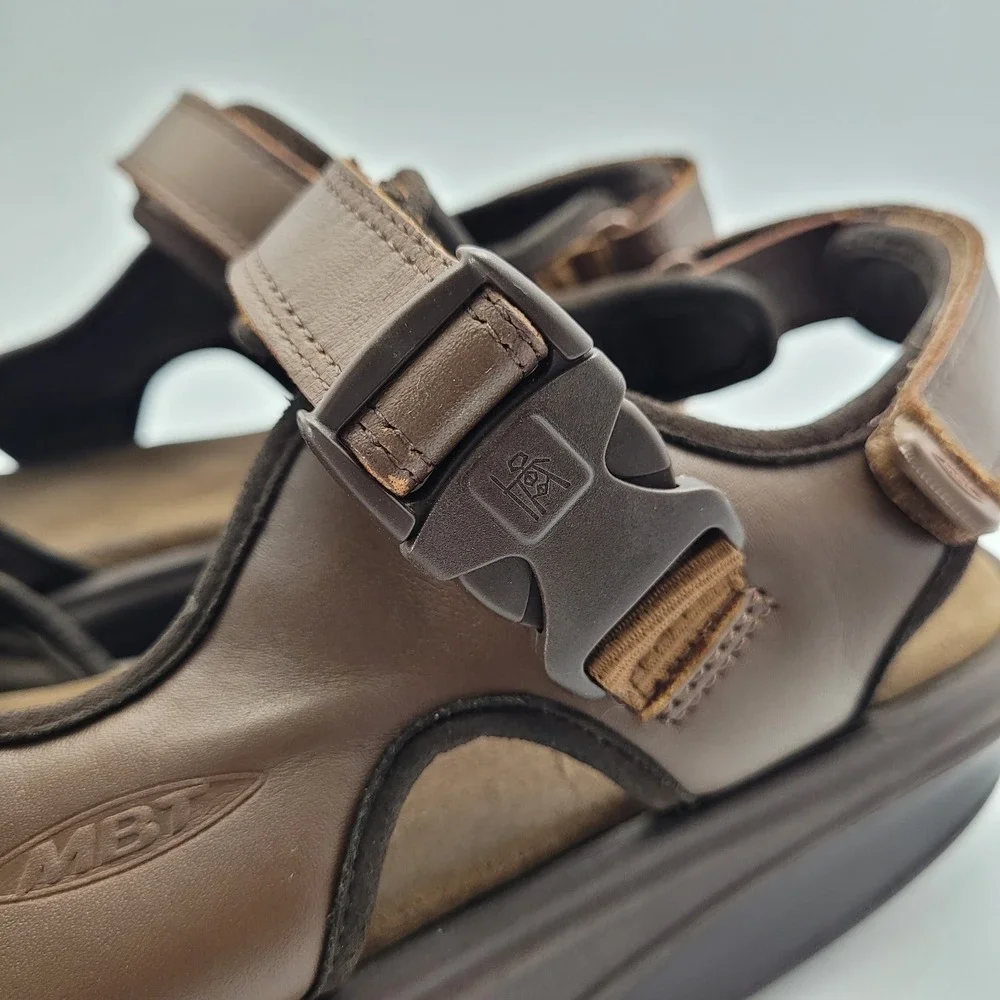 MBT Kisumu 3S Men's Sandals 8-8.5 Brown Leather Rocker Sole Orthopedic Walking